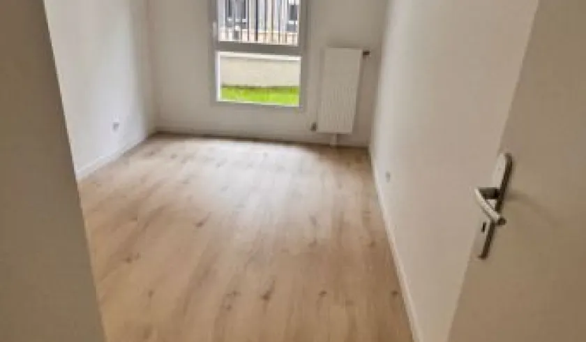 Location Épinay-sur-Orge Chambre 681a0d055dac1