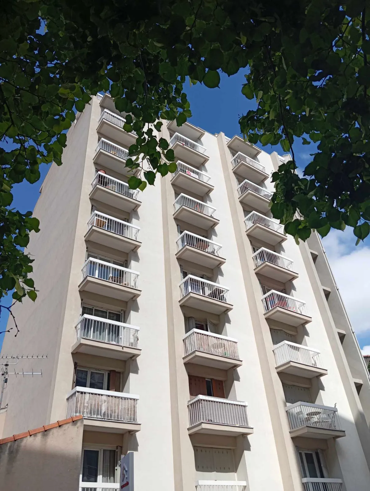 Location Marseille Appartement 681a49a9e7374