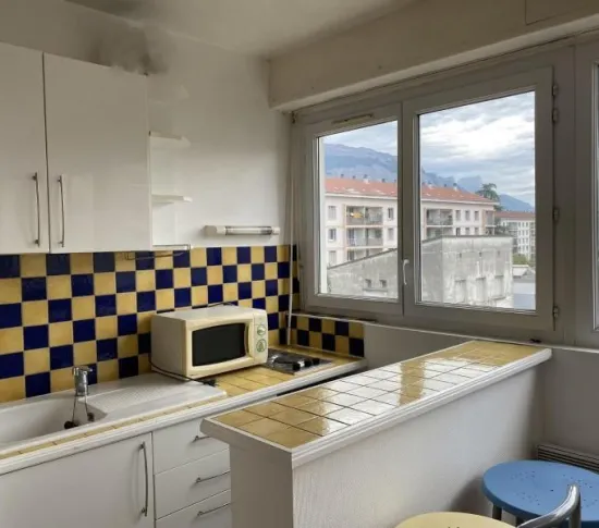 Location Grenoble Appartement 681b5c69a0e92