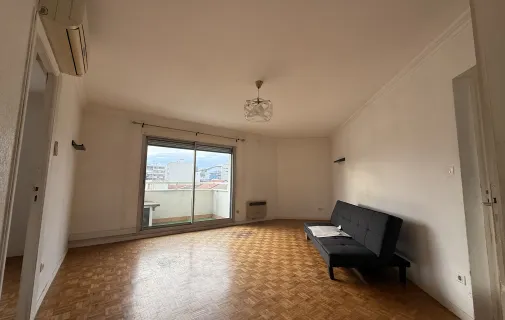 Location Villeurbanne Appartement 681b6db8b4ab
