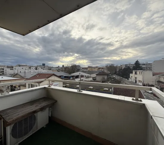 Location Villeurbanne Appartement 681b6db8b4ab3