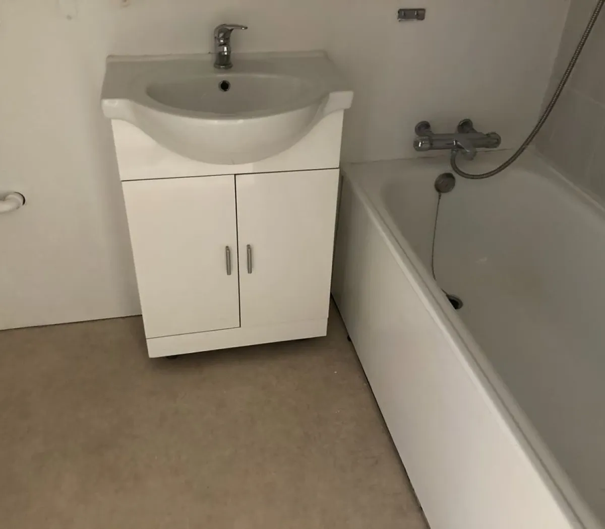 Location Clermont-Ferrand Appartement 681e0dede4eb