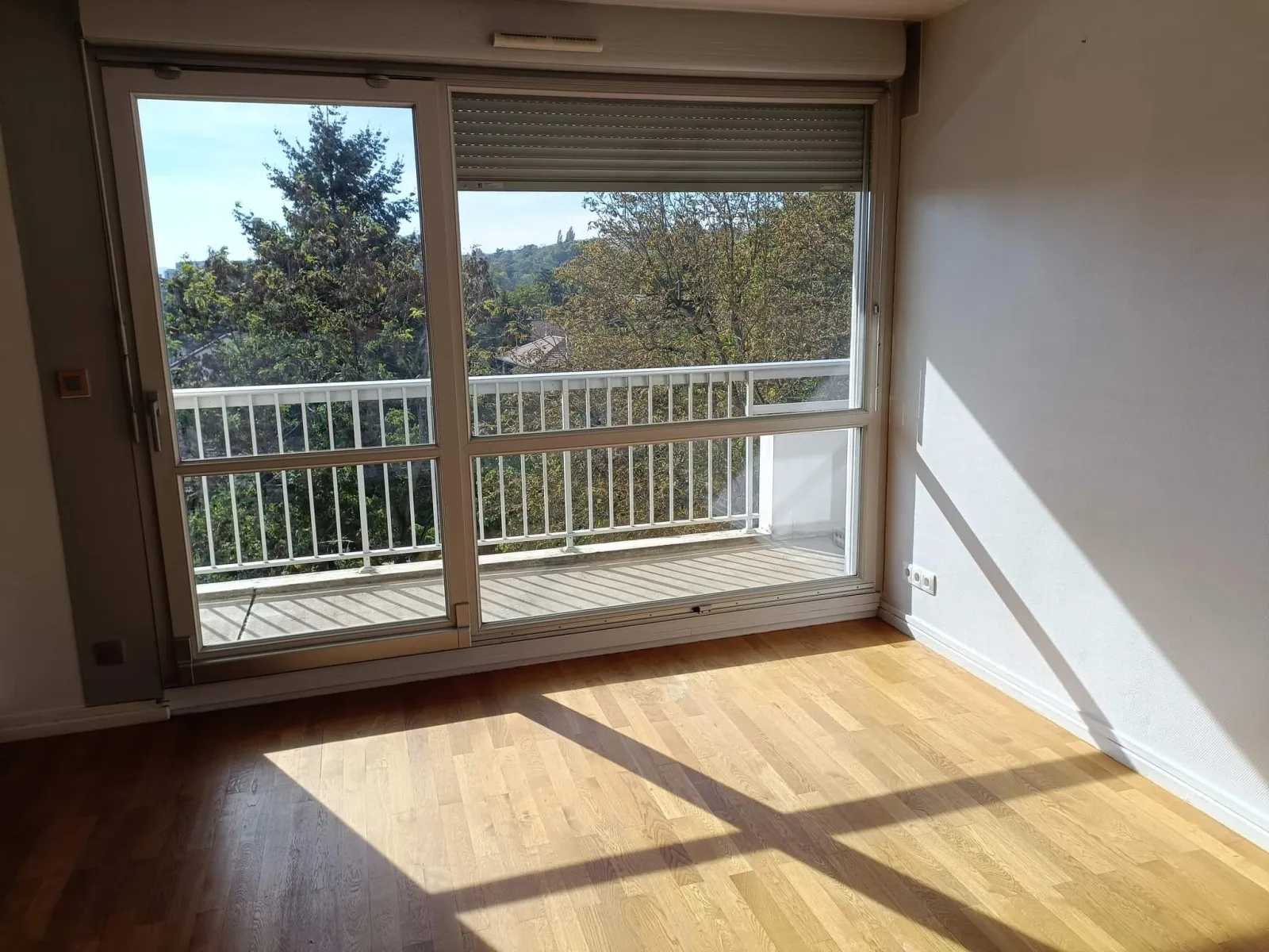 Location Lyon Appartement 68200f99556d3