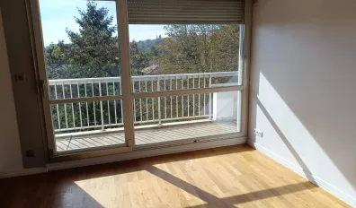 miniatureLocation Lyon Appartement 68200f99556d2