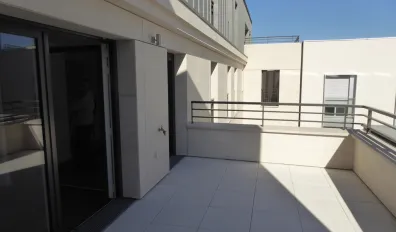 miniatureLocation Clichy Appartement 68208e29bc5c2