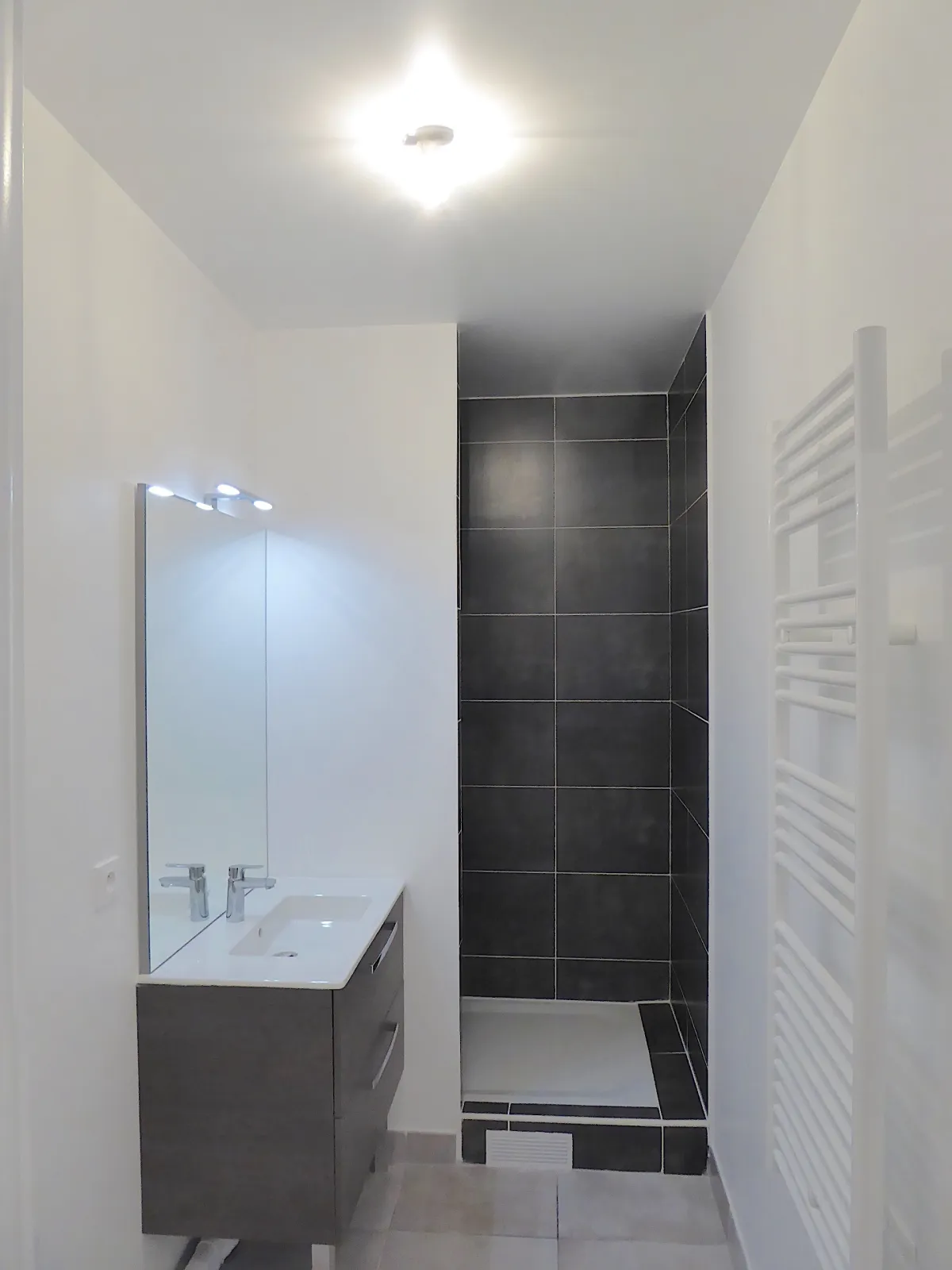 Location Clichy Appartement 68208e29bc5c4