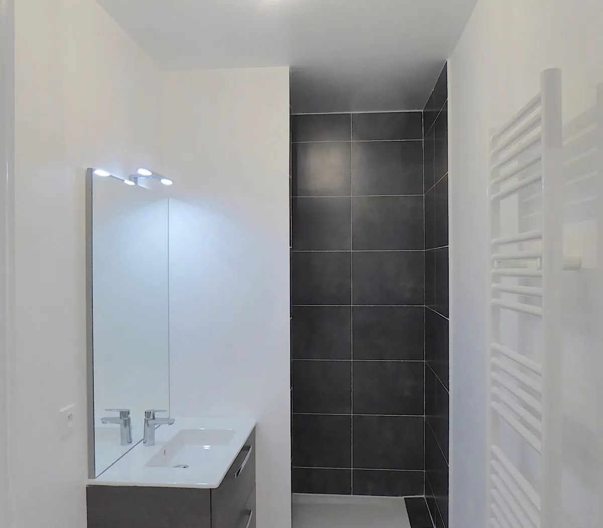 Location Clichy Appartement 68208e29bc5c