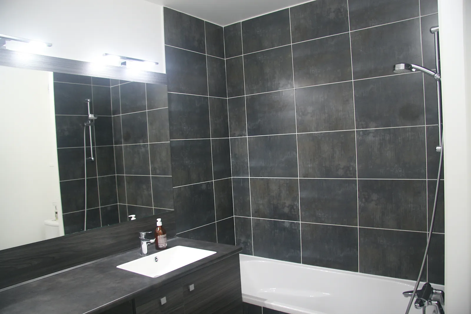 Location Clichy Appartement 68208e29bc5c5
