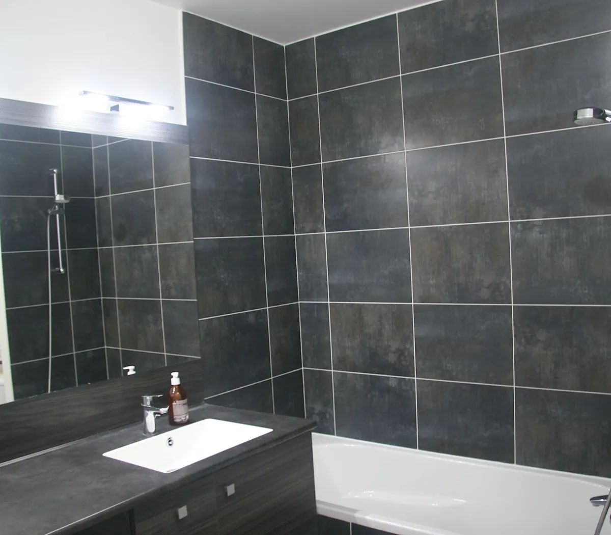 Location Clichy Appartement 68208e29bc5c