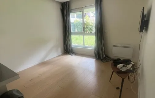 Location Neuilly-sur-Seine Appartement 6821d251e09d