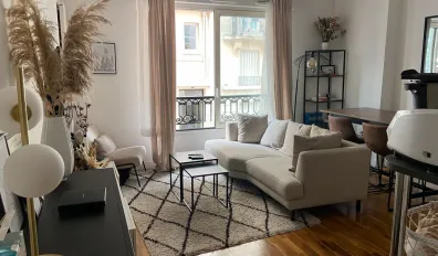miniatureLocation Levallois-Perret Appartement 6821fa41b9612
