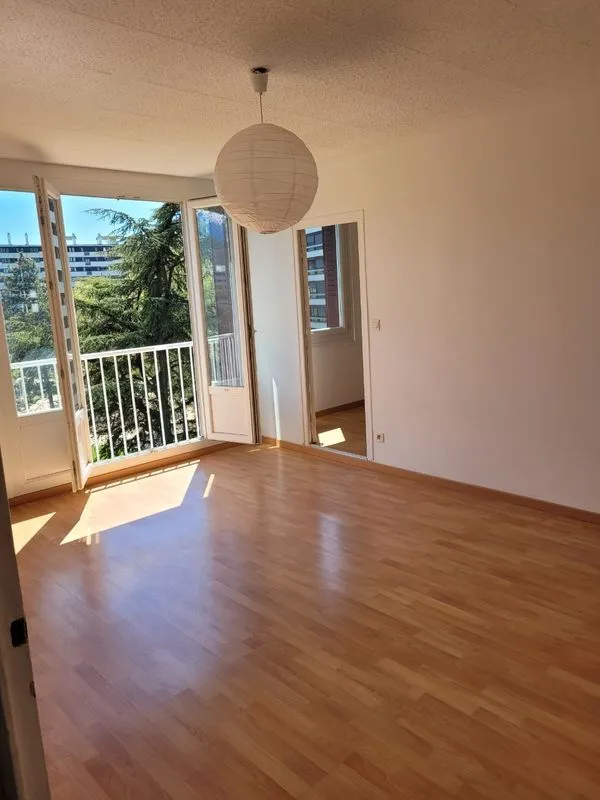 Location Grenoble Appartement 6823103fcc092