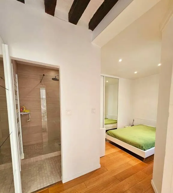 Location Paris Appartement 682341bf68983