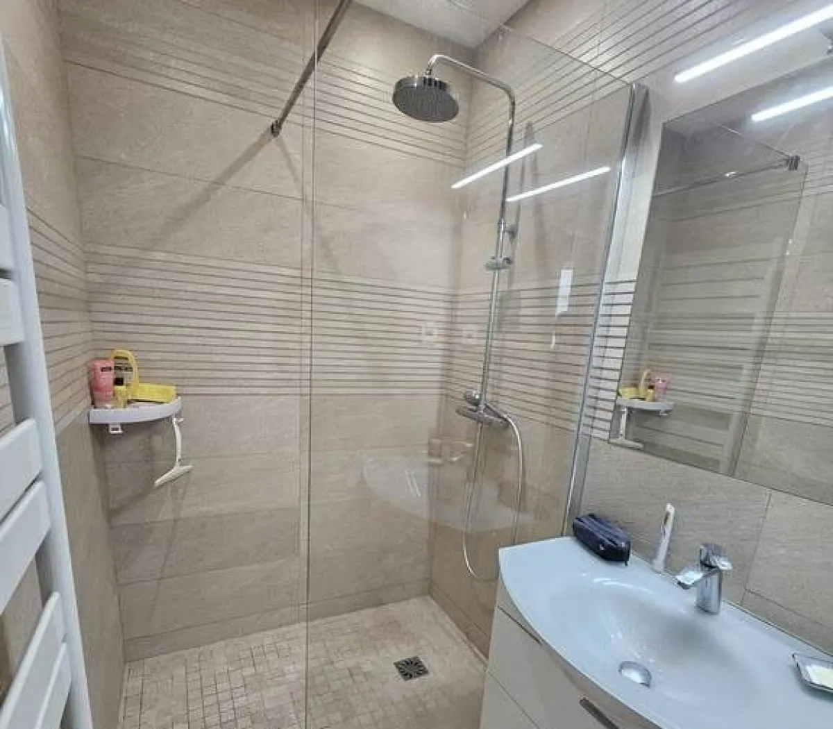 Location Paris Appartement 682341bf6898