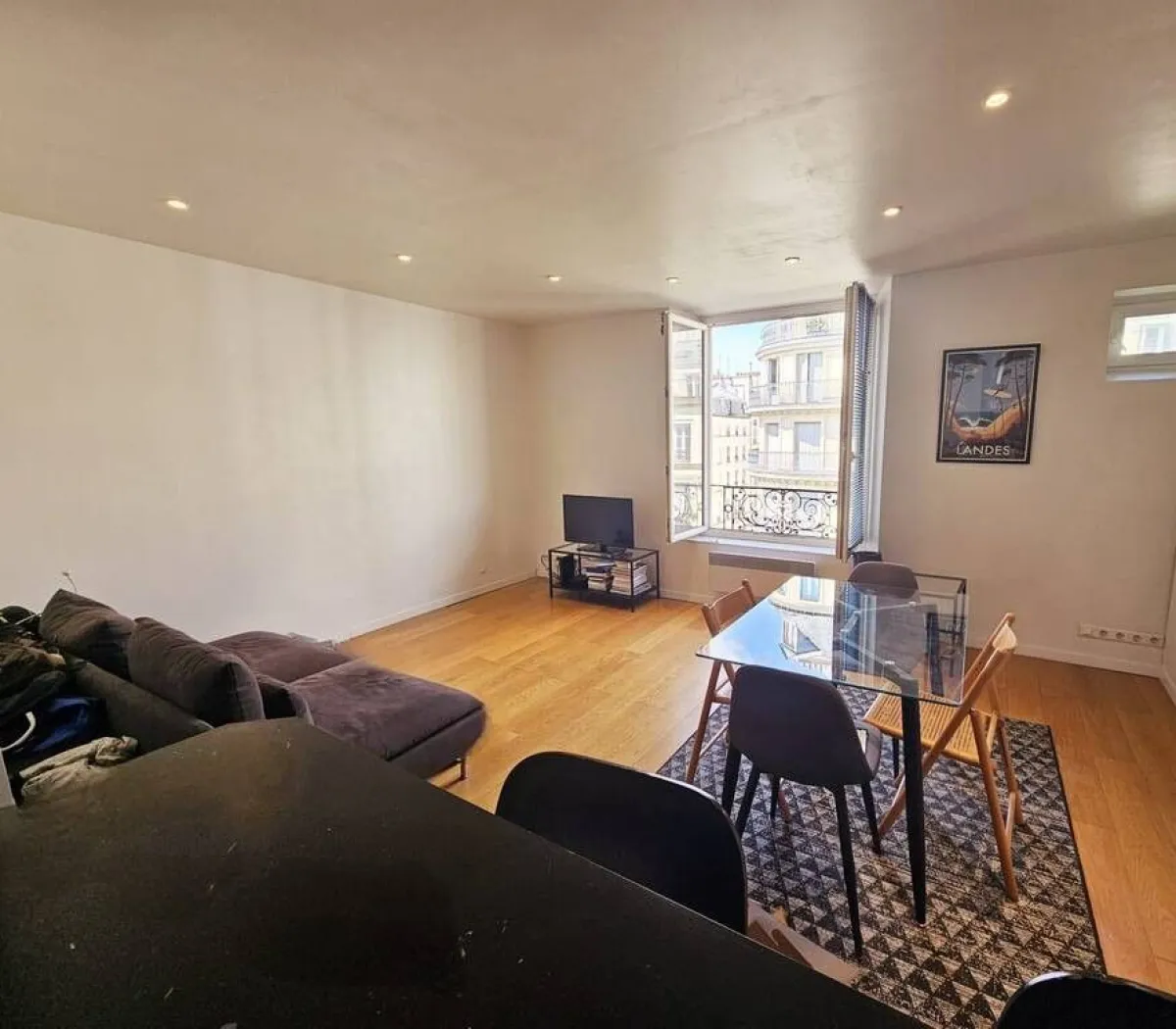 Location Paris Appartement 682341bf6898