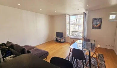 miniatureLocation Paris Appartement 682341bf68982