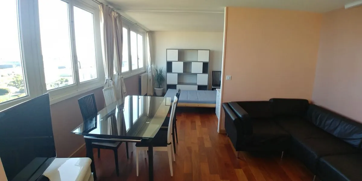Location Paris Appartement 6825c83386621
