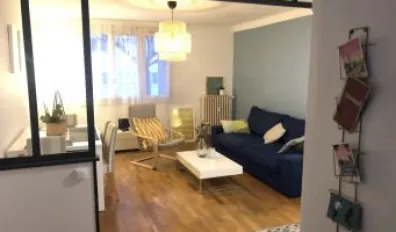 miniatureLocation Rennes Appartement 682703435b832