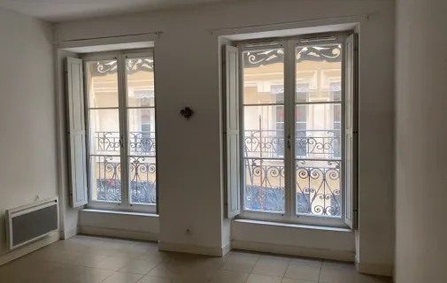 Location Marseille Appartement 682745f0dbc9