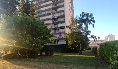 miniatureLocation Orléans Appartement 682ae27004d92