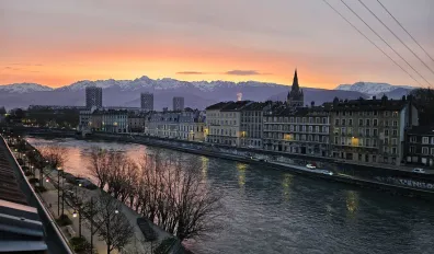 miniatureLocation Grenoble Appartement 682b183aa50e2