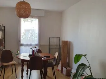 Location Rennes Appartement 682b2ab769b4