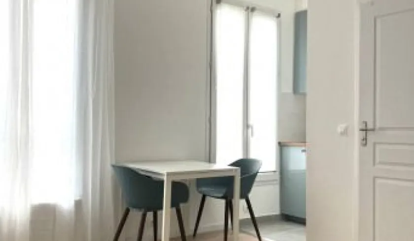 Location Clichy Appartement 682c5b68d1311