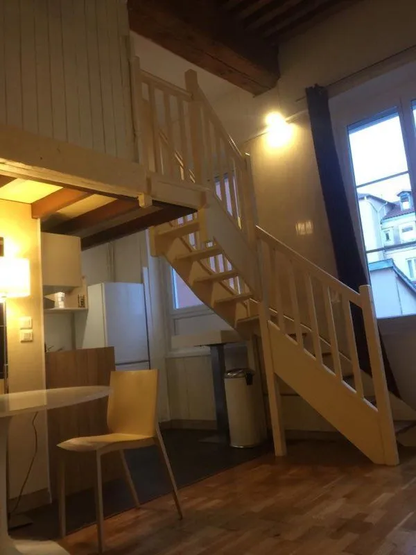 Location Lyon Appartement 682c87d4ee003