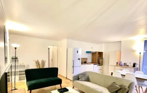 Location Champs-sur-Marne Chambre 682dce0940e2