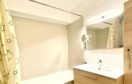 Location Champs-sur-Marne Chambre 682dce0940e2