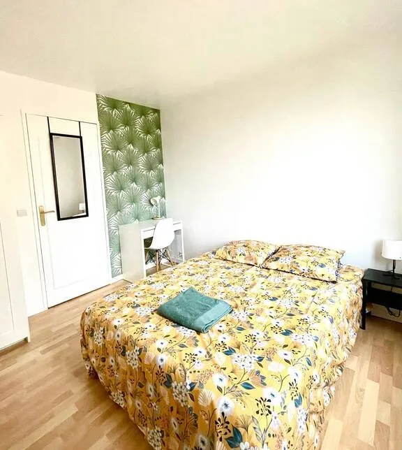 Location Champs-sur-Marne Chambre 682dce0940e2