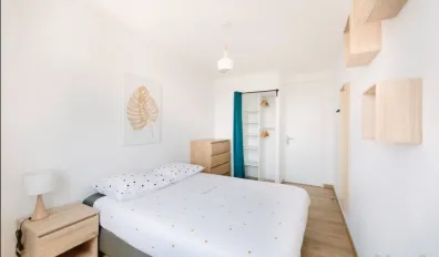 miniatureLocation Rennes Chambre 682dd06143cc2