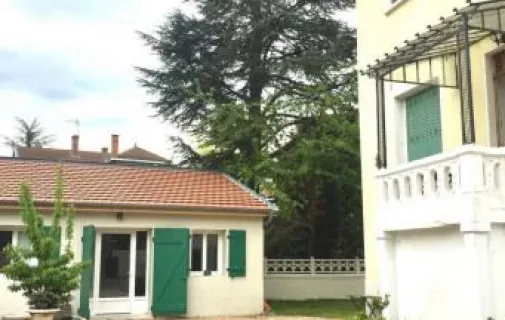Location Lyon Maison 682dd7cc48e3