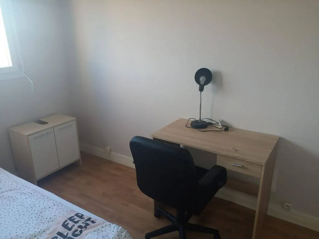 Location Le Mans Chambre 682deb75268d5