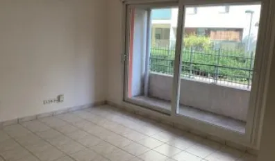 Location Villeurbanne Appartement 682f299ed7ed