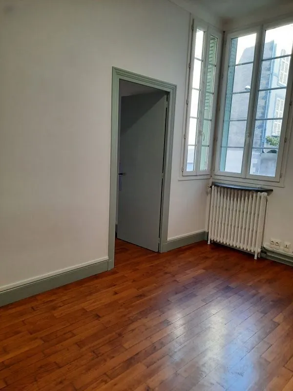 Location Clermont-Ferrand Appartement 6830773491613