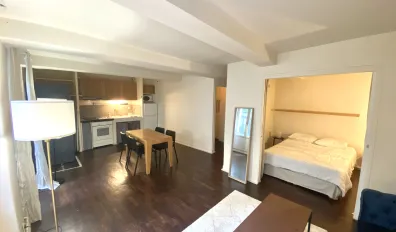 miniatureLocation Paris Appartement 683196b8c4102