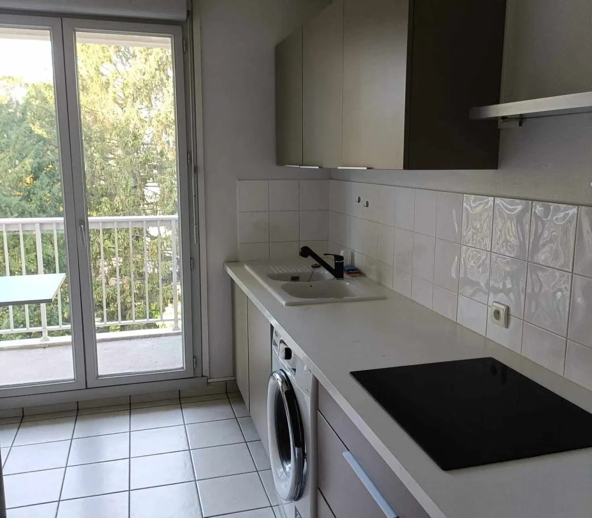 Location Lyon Appartement 6832dba673ad