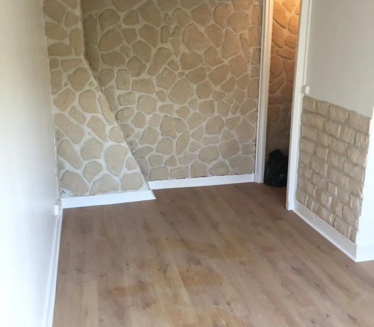 Location Charenton-le-Pont Appartement 683439a990de