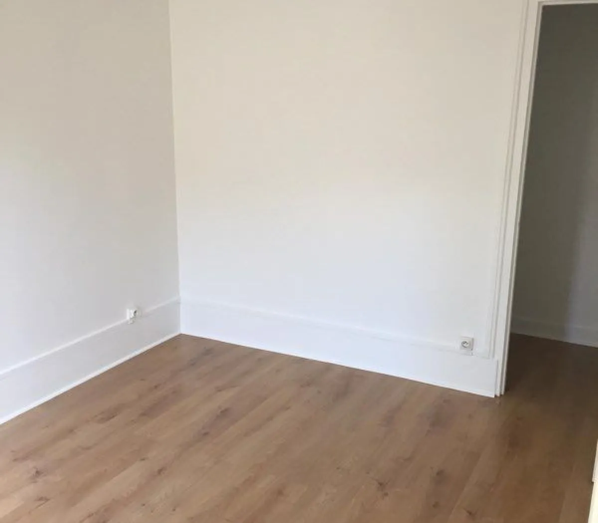 Location Charenton-le-Pont Appartement 683439a990de