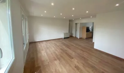 miniatureLocation Grenoble Appartement 68343ac511962