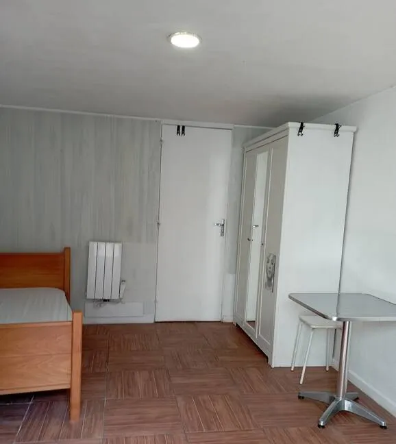 Location Antony Chambre 68346fbb47441