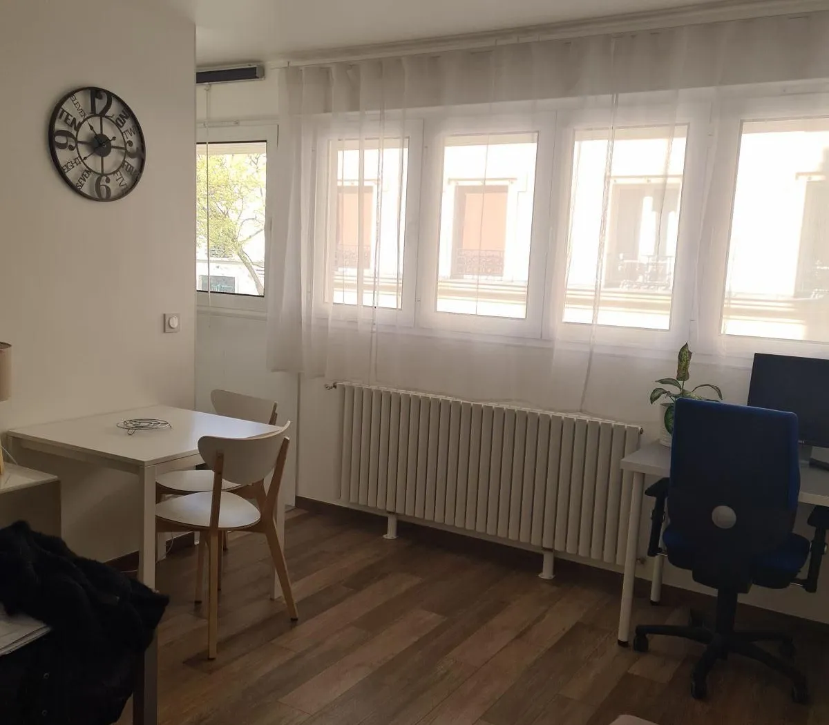 Location Paris Appartement 68361ee05bbe