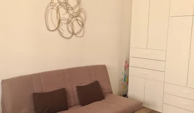 miniatureLocation Paris Appartement 68361ee05bbe2