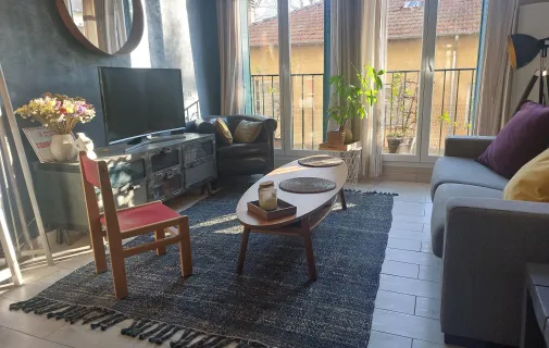 Location Aix-en-Provence Appartement 683767d7d044