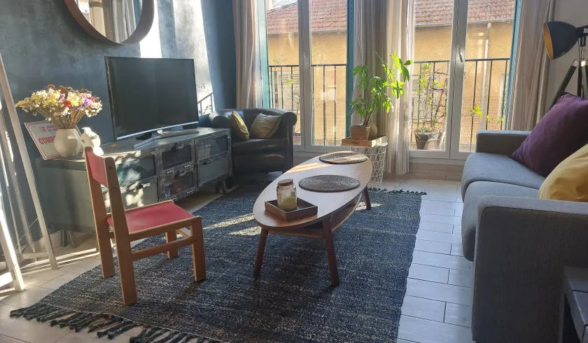 Location Aix-en-Provence Appartement 683767d7d0441