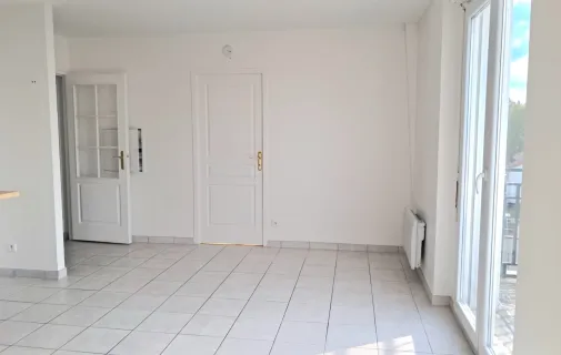 Location Le Raincy Appartement 6838127e8941