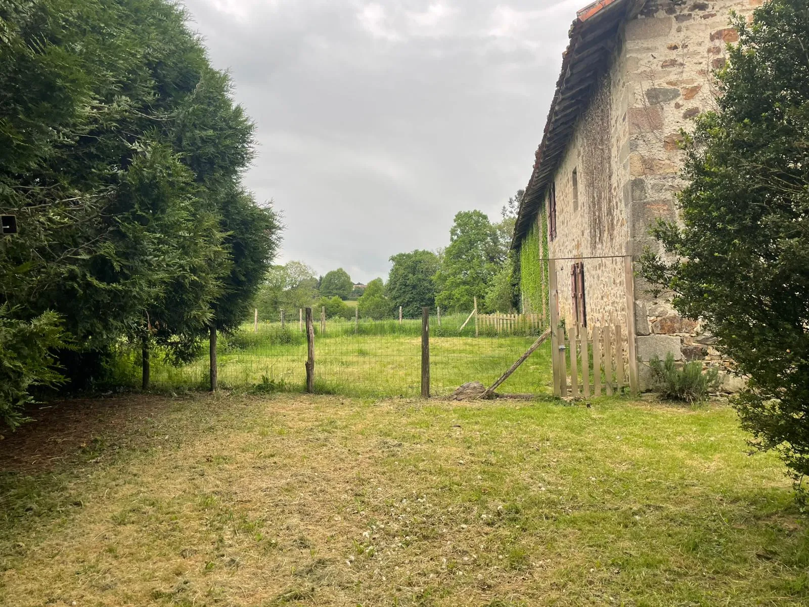 Location Chaptelat Maison 6838acb09c3f5