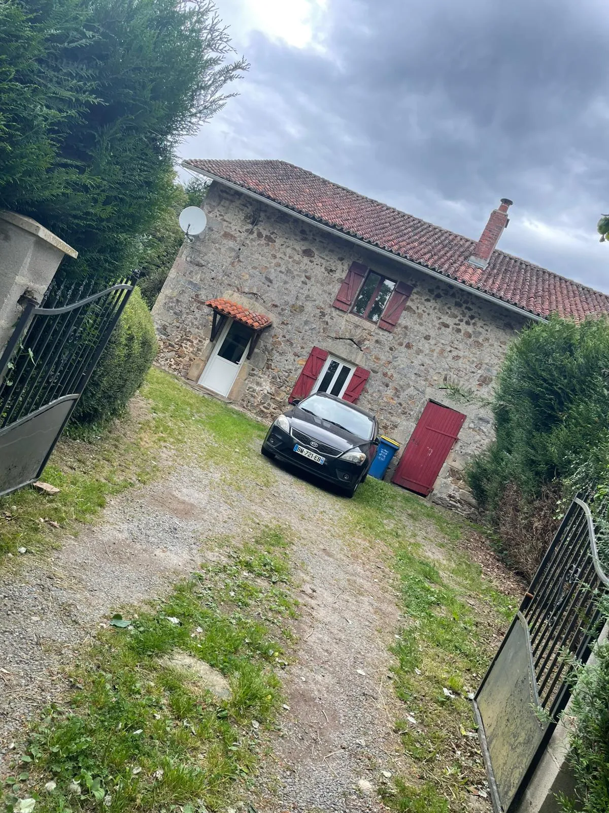 Location Chaptelat Maison 6838acb09c3f4