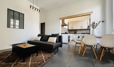 miniatureLocation Avignon Appartement 68398f765ba02